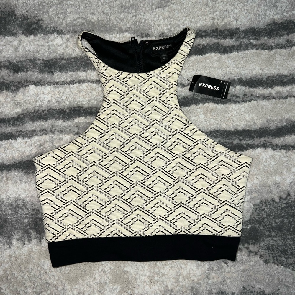 Express Women's Monochrome Patterned Crop Top
